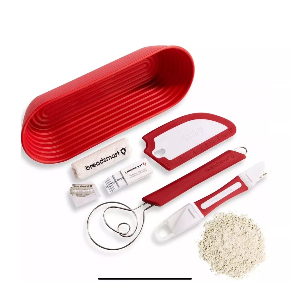Red Breadsmart Baking Set